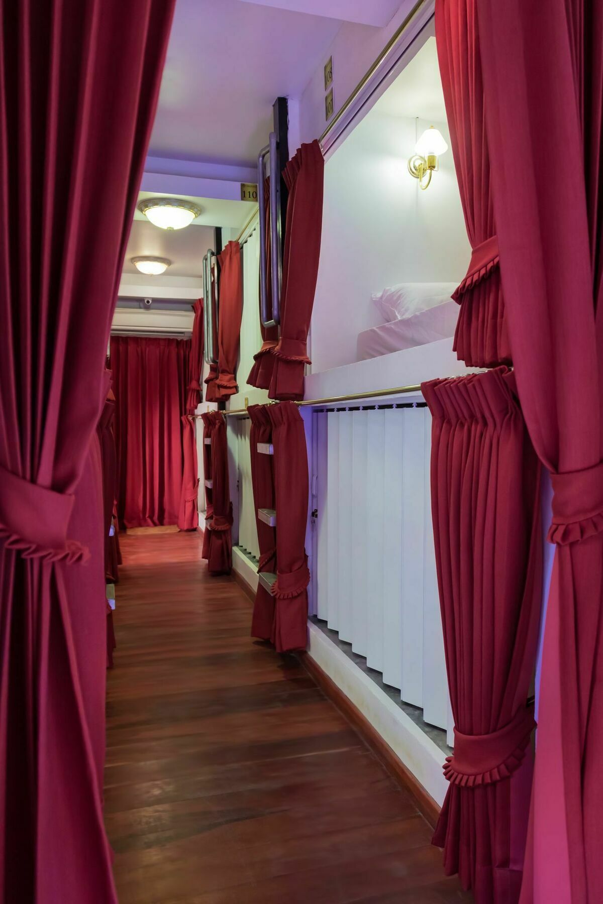 Haad Rin Beach Luxury Hostel Buitenkant foto